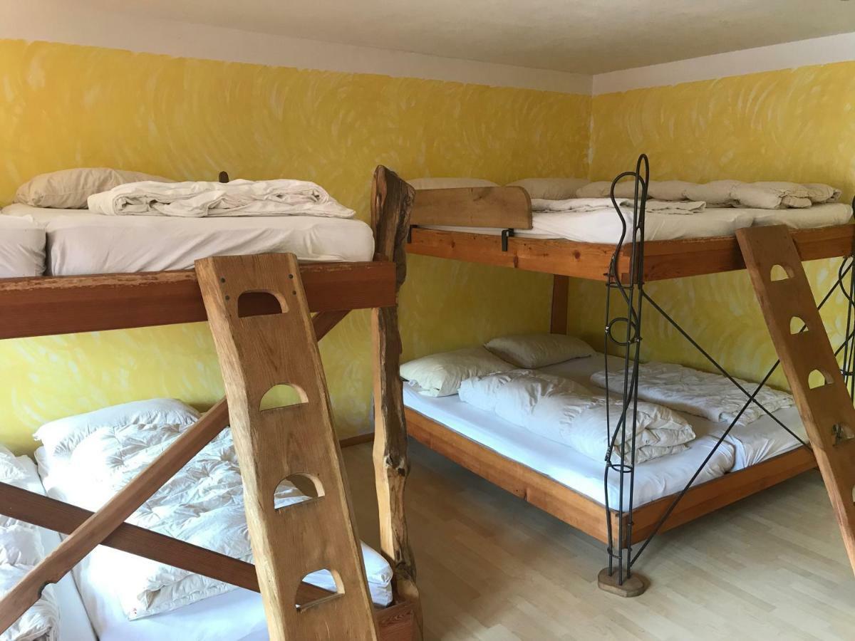 Bihlerdorf 希夫比勒尔朵夫旅舍旅舍 外观 照片