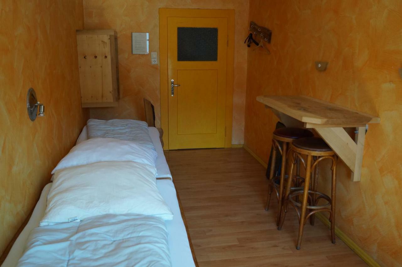Bihlerdorf 希夫比勒尔朵夫旅舍旅舍 外观 照片